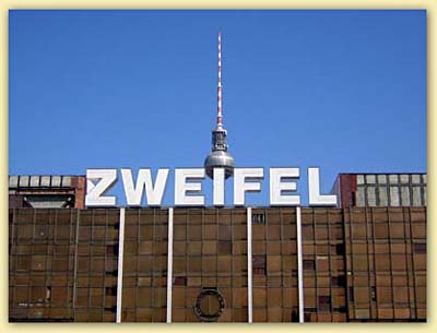 Palast der Republik gross